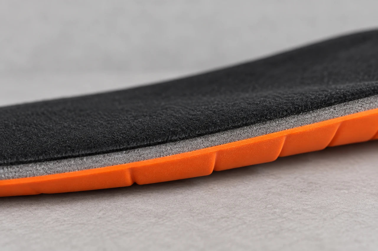 Dual-layer cushioning in the Supernovae insole